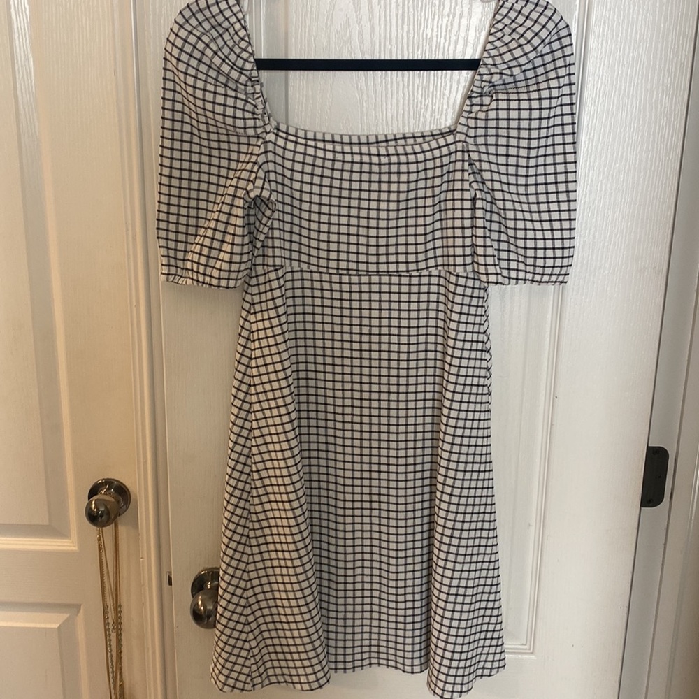 ZARA dress - Picture 4 of 4